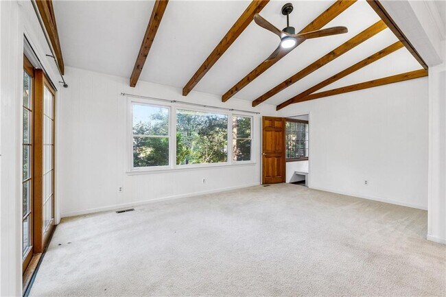 Building Photo - 1257 Independence Way