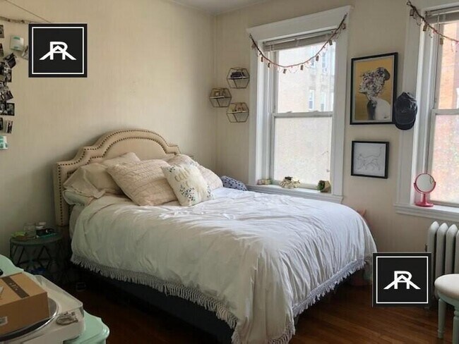 Building Photo - 2 bedroom in Brighton MA 02134