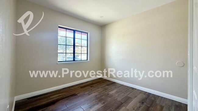 Building Photo - 12400 Pacoima Rd