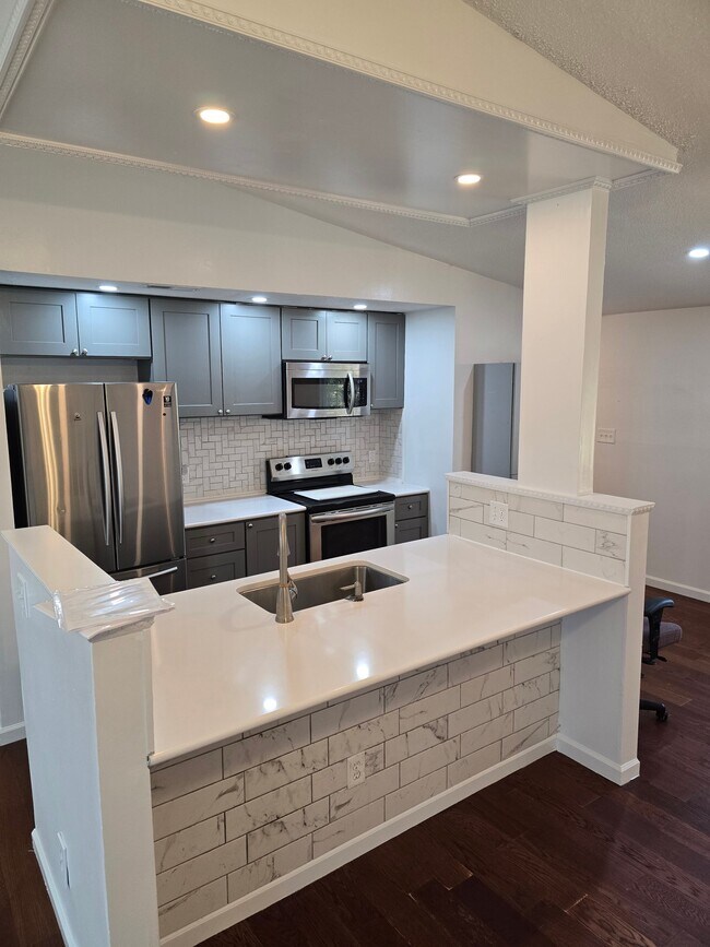Building Photo - 3226 Piney Grove Rd