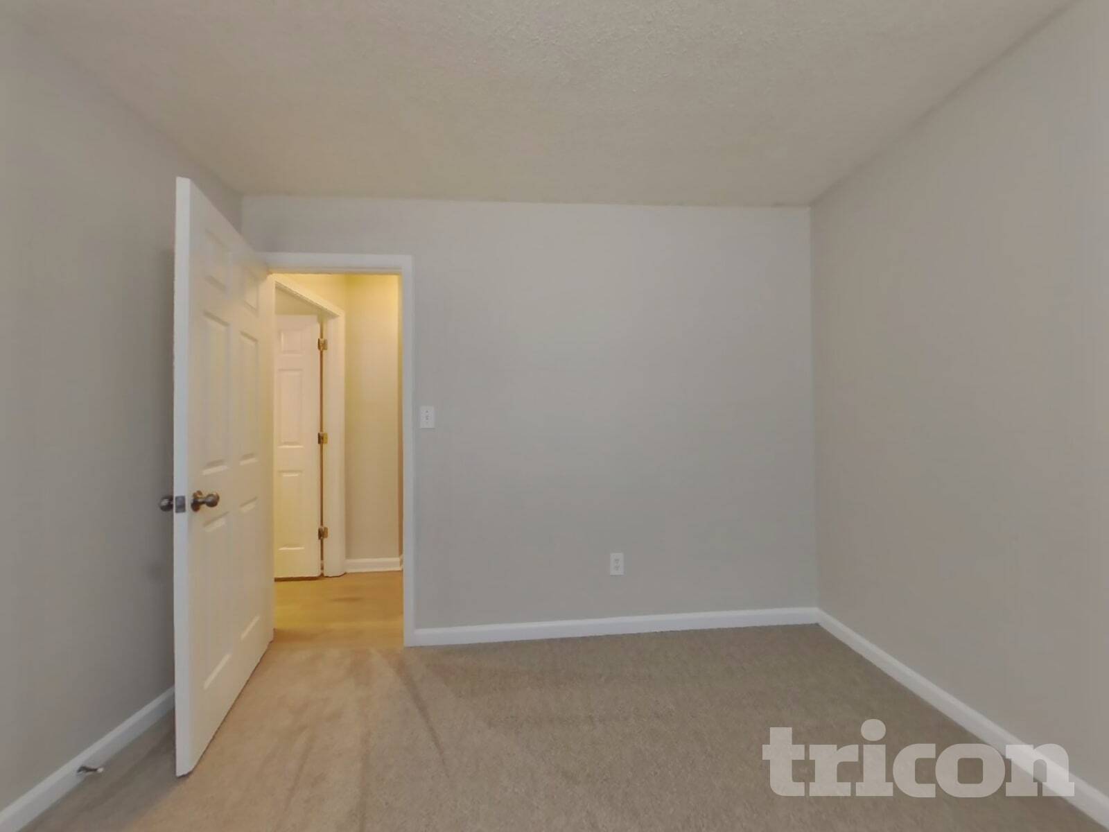 Building Photo - 3350 Slate Dr