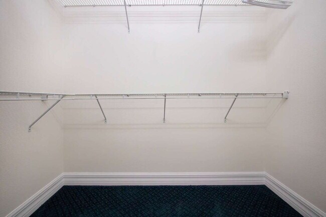 Building Photo - 4940 Tobermory Way