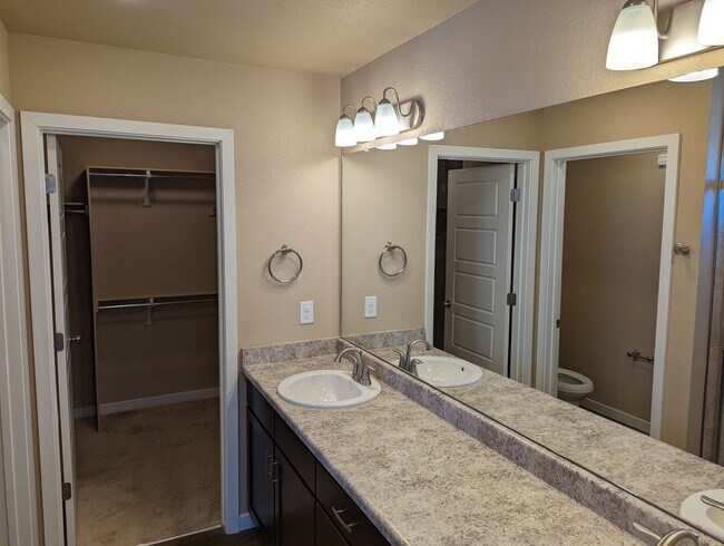 Building Photo - Banning Lewis home on Timberlake Loop for Rent!!