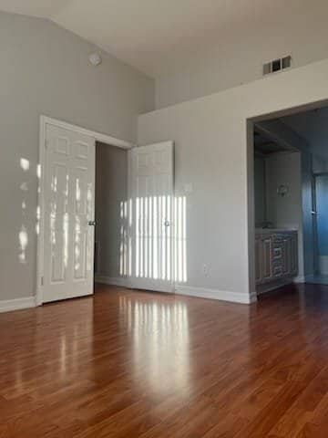 Building Photo - 317 W Summerfield Cir