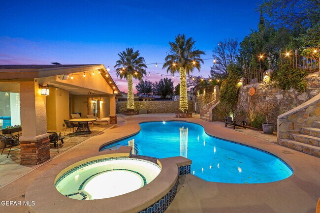 Building Photo - 1316 Hookridge Dr