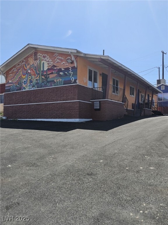 Primary Photo - 379 N 15th St