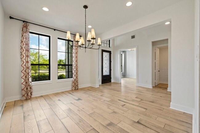 Building Photo - 1026 McMurtry Ridge Dr