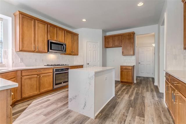 Building Photo - 817 Rushmore Dr