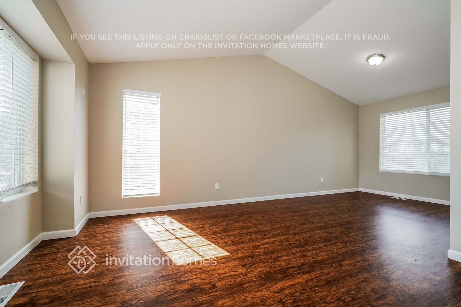 Building Photo - 21510 44th Ave Ct E