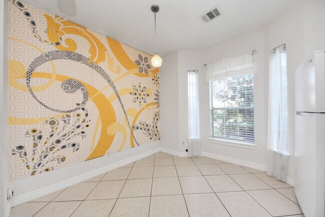 Building Photo - 18315 Brenwood Menor Dr
