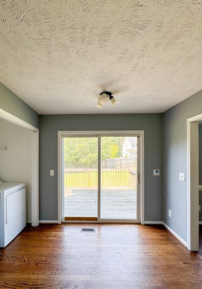 Building Photo - 156 Edgecombe Dr