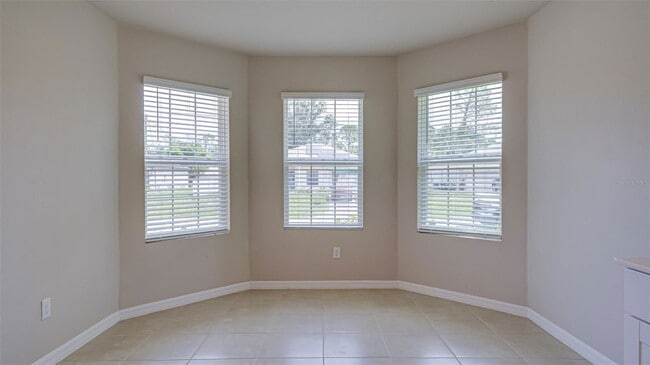 Building Photo - 2261 Barrister St