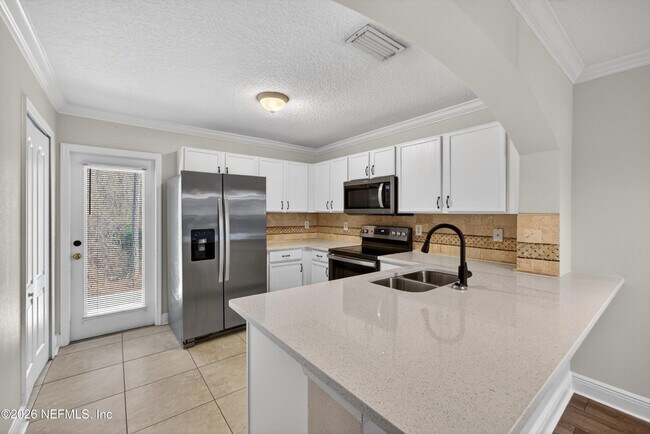 Building Photo - 730 Ginger Mill Dr