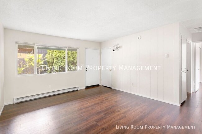 Building Photo - 6232 NE 7th Ave