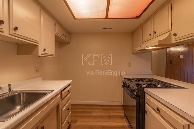 Building Photo - 422 Felton Way