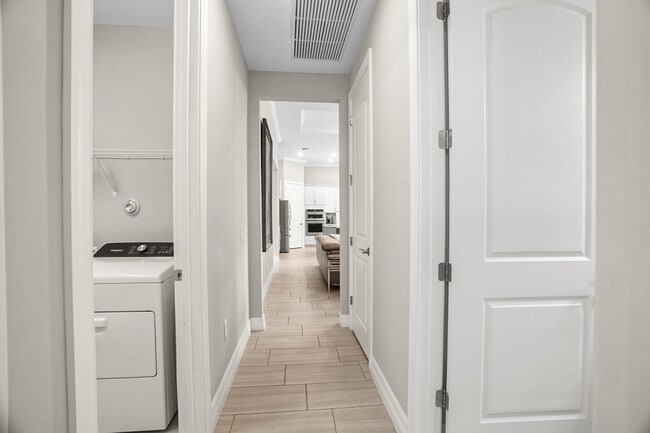 Building Photo - 8324 Pedigree Cir