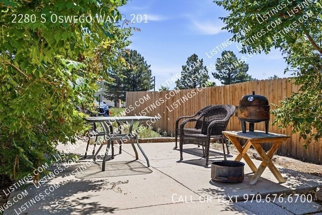 Building Photo - 2280 S Oswego Way