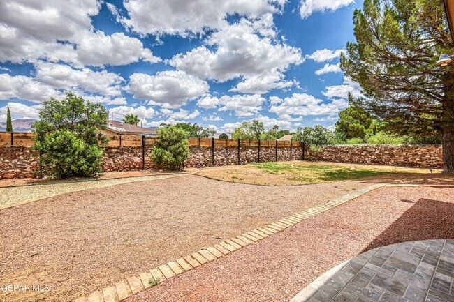 Building Photo - 5672 Costa Blanca Pl