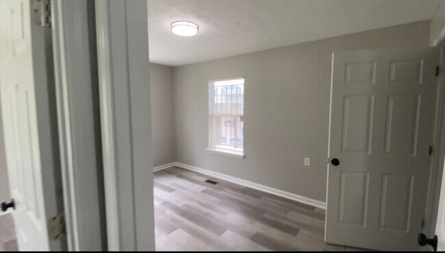 Building Photo - Charming 3BR House in Atlanta