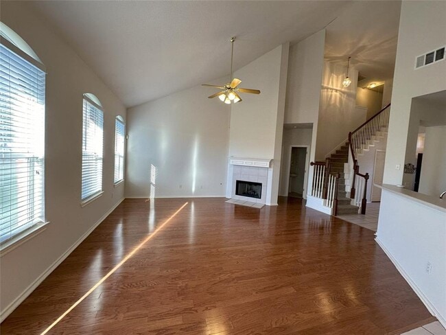 Building Photo - 7009 Cool Canyon Cove