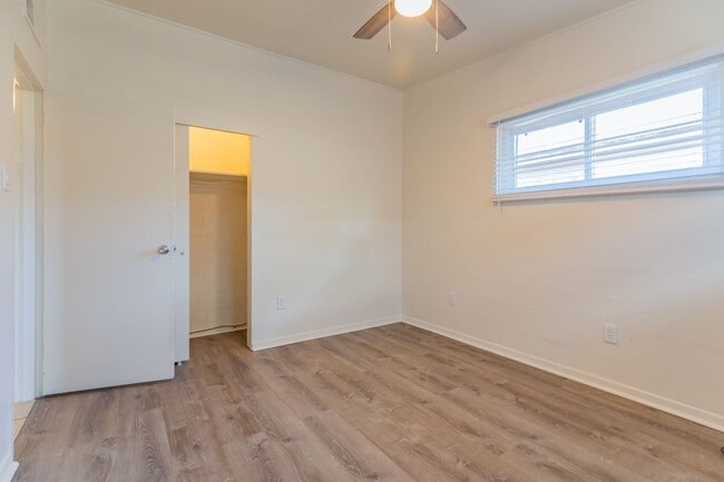 Building Photo - Wonderful 3 Bedroom 2 Bath Home!