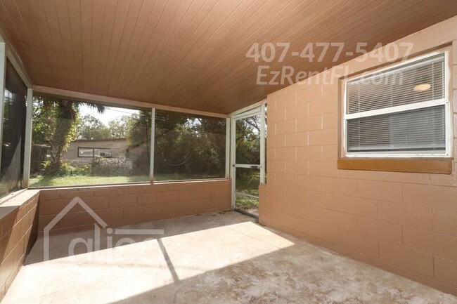 Building Photo - 127 Academy Ave