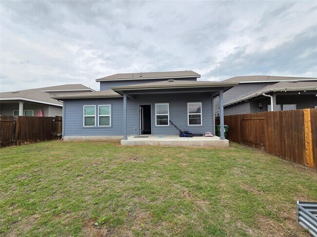 Building Photo - 1604 Homestead Farms Dr