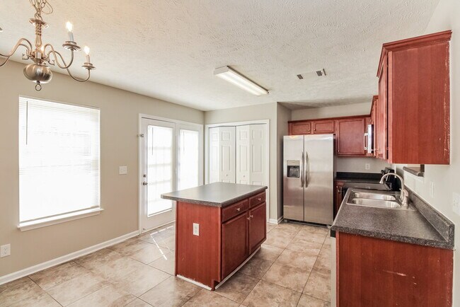 Building Photo - 116 David Bolin Dr