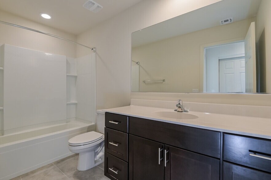 Building Photo - 6674 E Camino Estarna