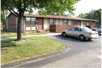 Building Photo - The Flats of Troy & PBMM Properties