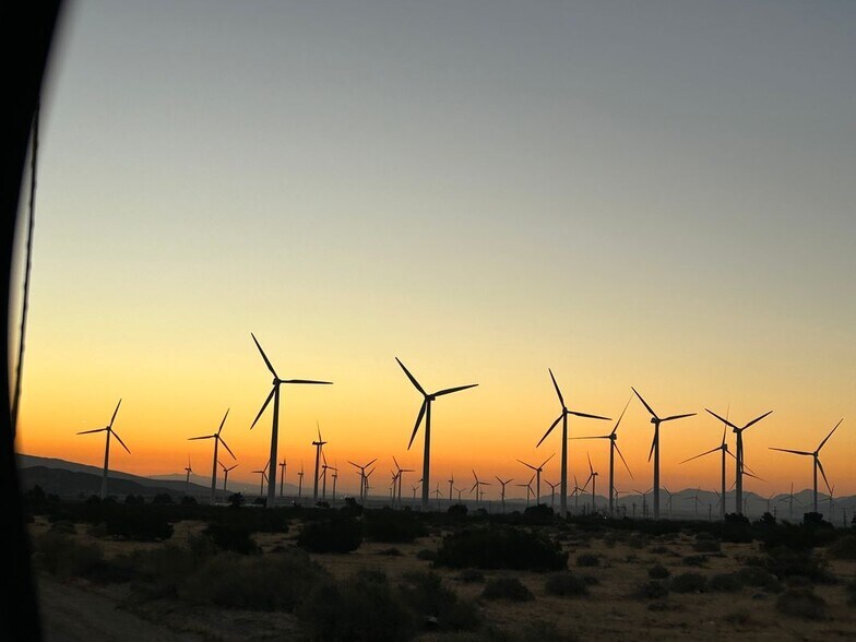 Building Photo - 19790 Cooper Rd