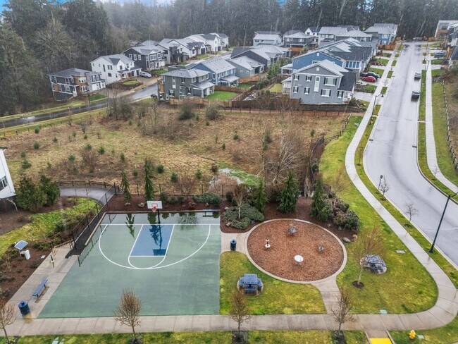 Building Photo - Stunning 4 Bed/2.5 Bath Modern Farmhouse in Scouters Mountain - HV