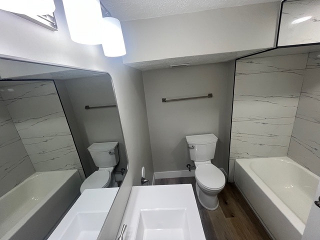 Building Photo - 1311 Court Ln