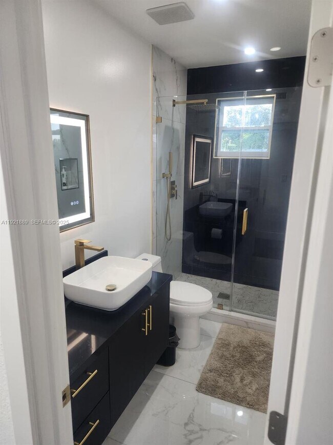 Building Photo - 27000 SW 145th Ave