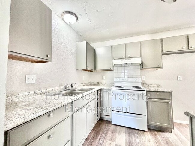 Building Photo - 721 NW 114th St