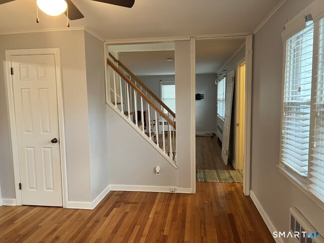 Building Photo - 23 Pinewood Rd