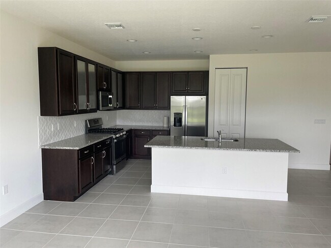 Building Photo - 15673 SW Egret Coast Dr