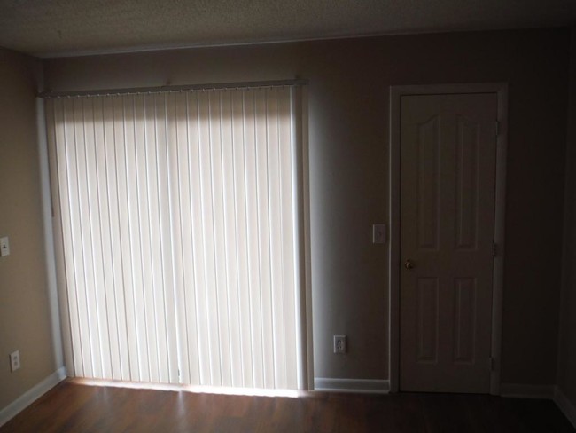 Building Photo - 4608-A Sharon Chase Dr