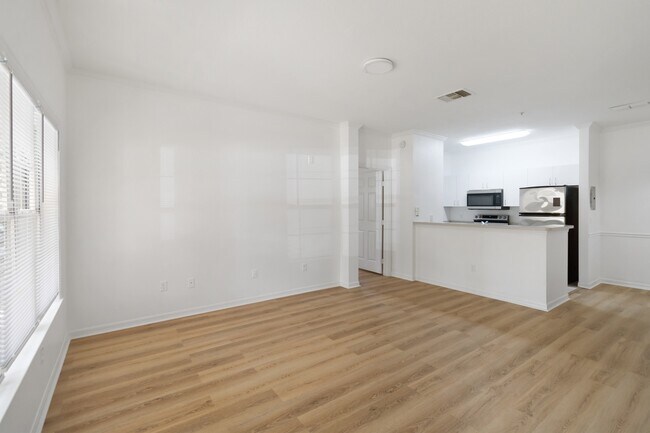 Building Photo - 3599 Conroy Rd