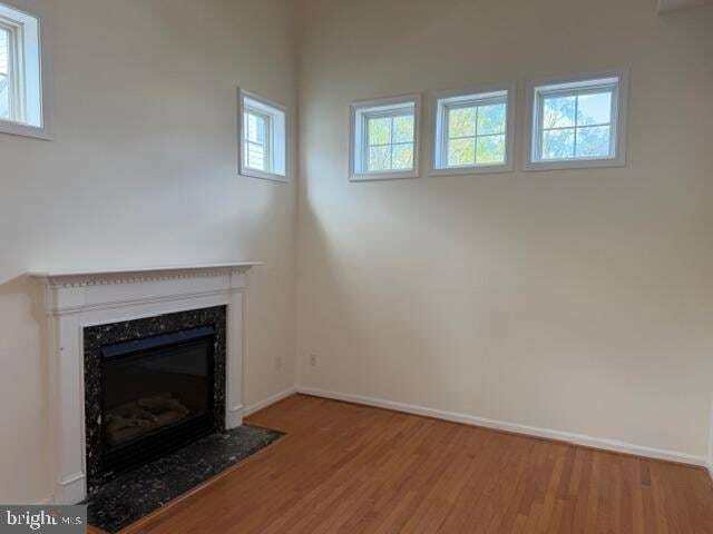 Building Photo - 7429 Cedar Grove Ln