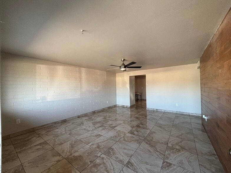 Front room - 7261 W Camelback Rd