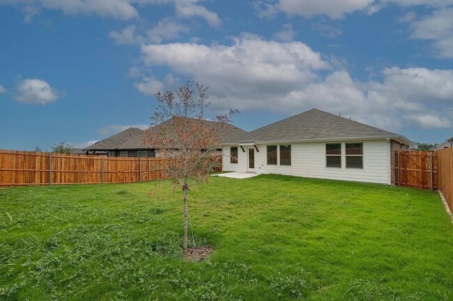 Building Photo - 2209 Dunbar Dr