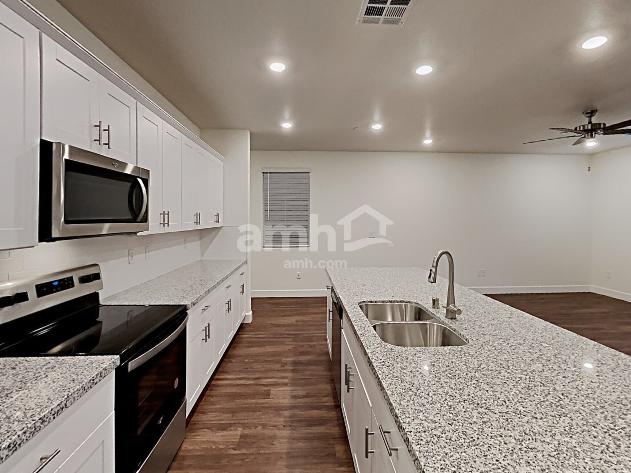 Building Photo - 327 Cape Seville Pl