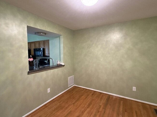 Building Photo - 69 Cobbler Ln
