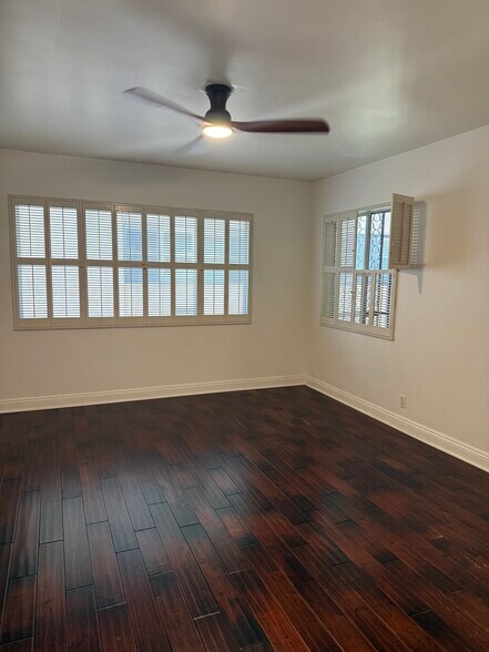 primary bedroom - 2662 E 2nd St
