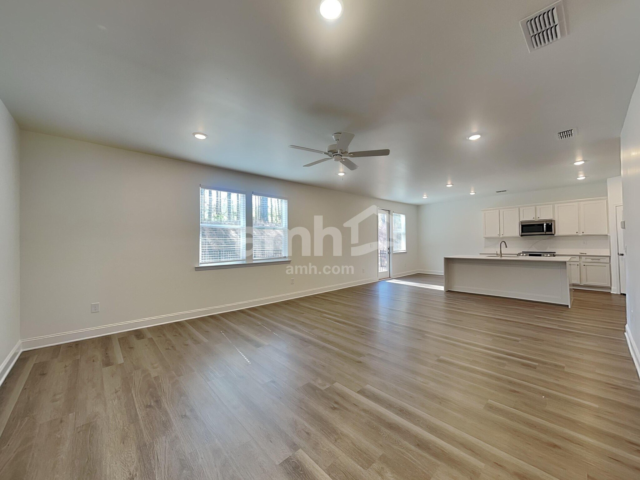 Building Photo - 1459 Aquamarine Dr