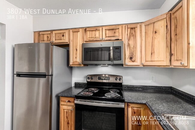 Building Photo - 3807 W Dunlap Ave