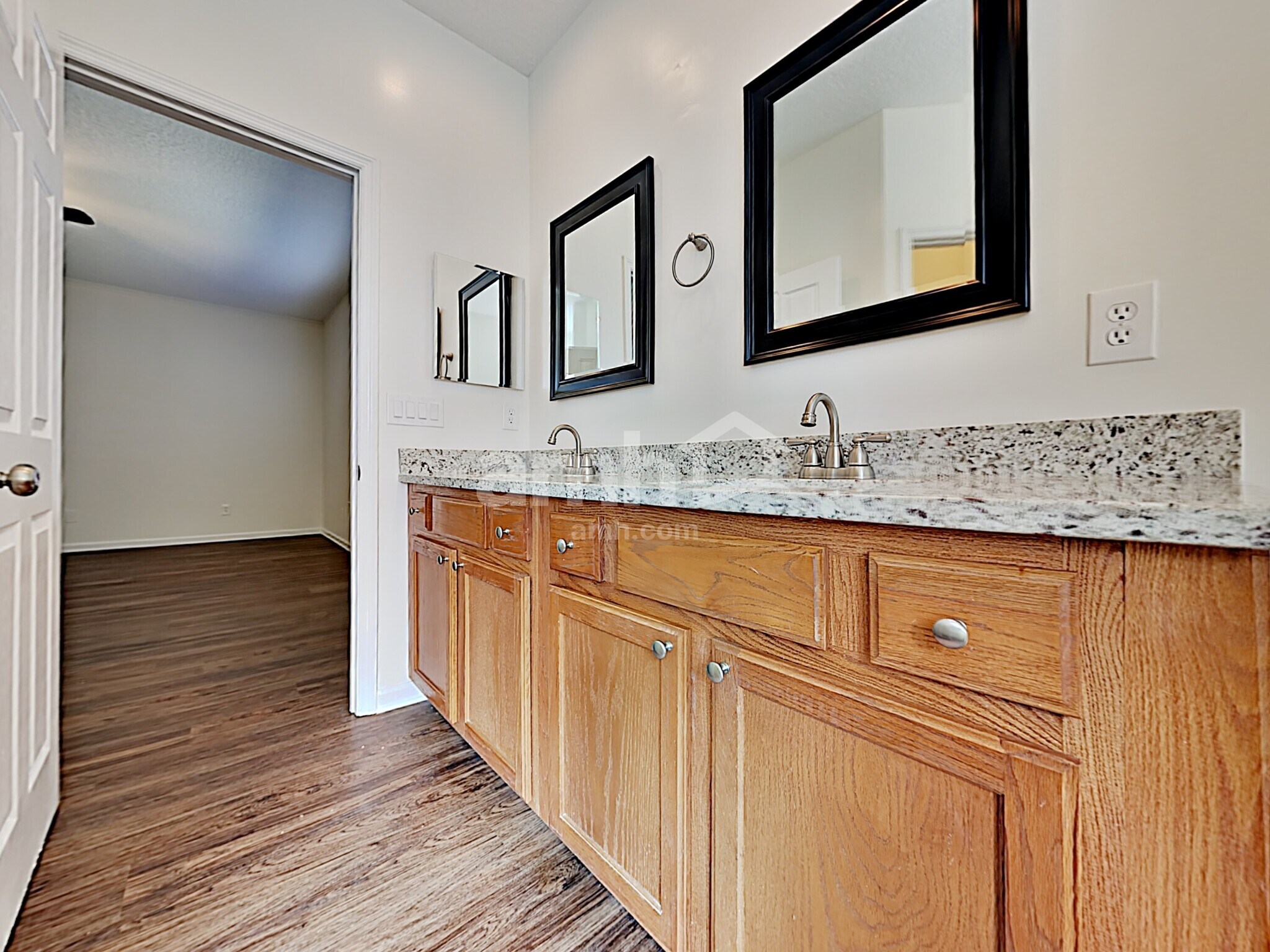 Building Photo - 1510 Timber Trace Dr