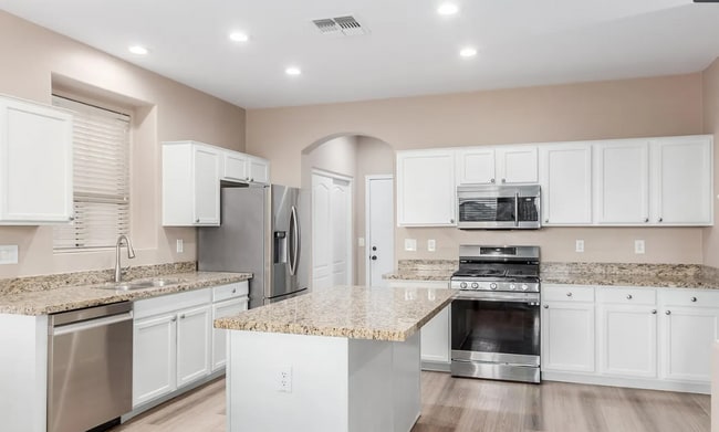 Building Photo - 21622 Backus Dr