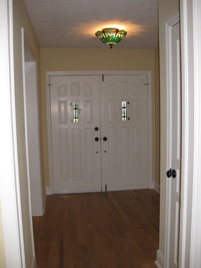 Building Photo - WINTER PARK POOL HOME WITH WINTER PARK SCHOOLS! (Orange County Winter Park Schools)